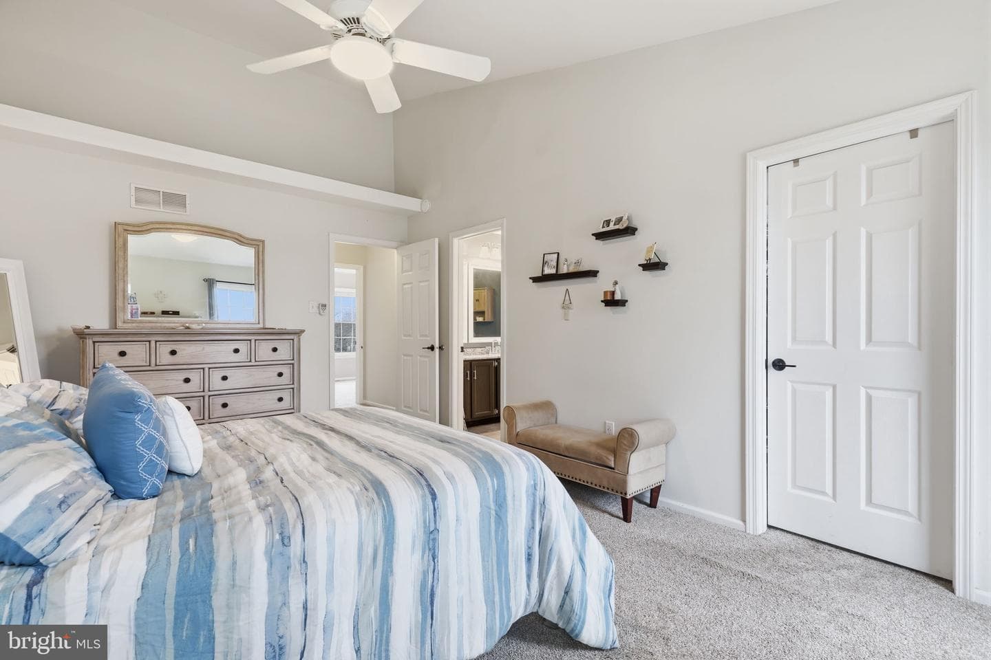 1821 Fox Run Terrace photo 15