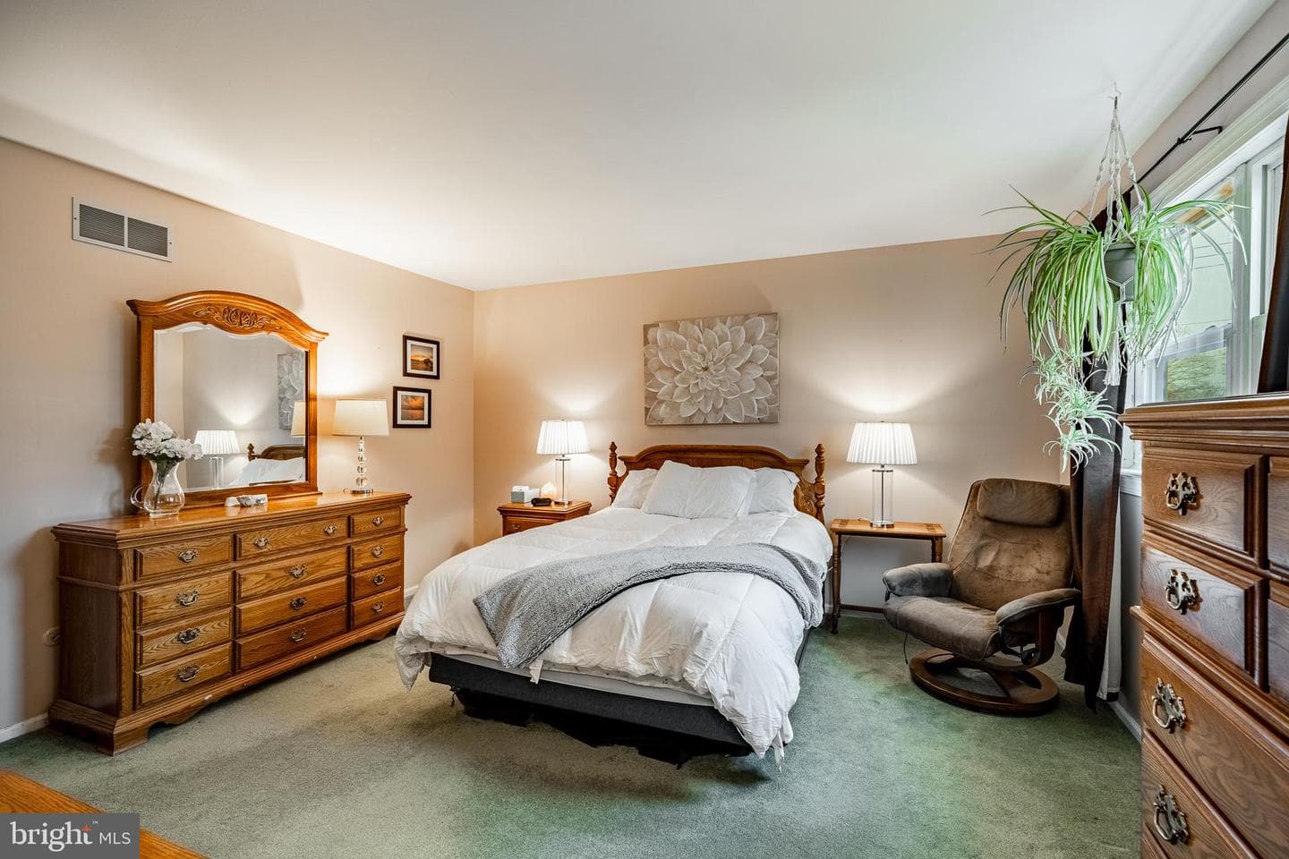 224 Yardley Court photo 21
