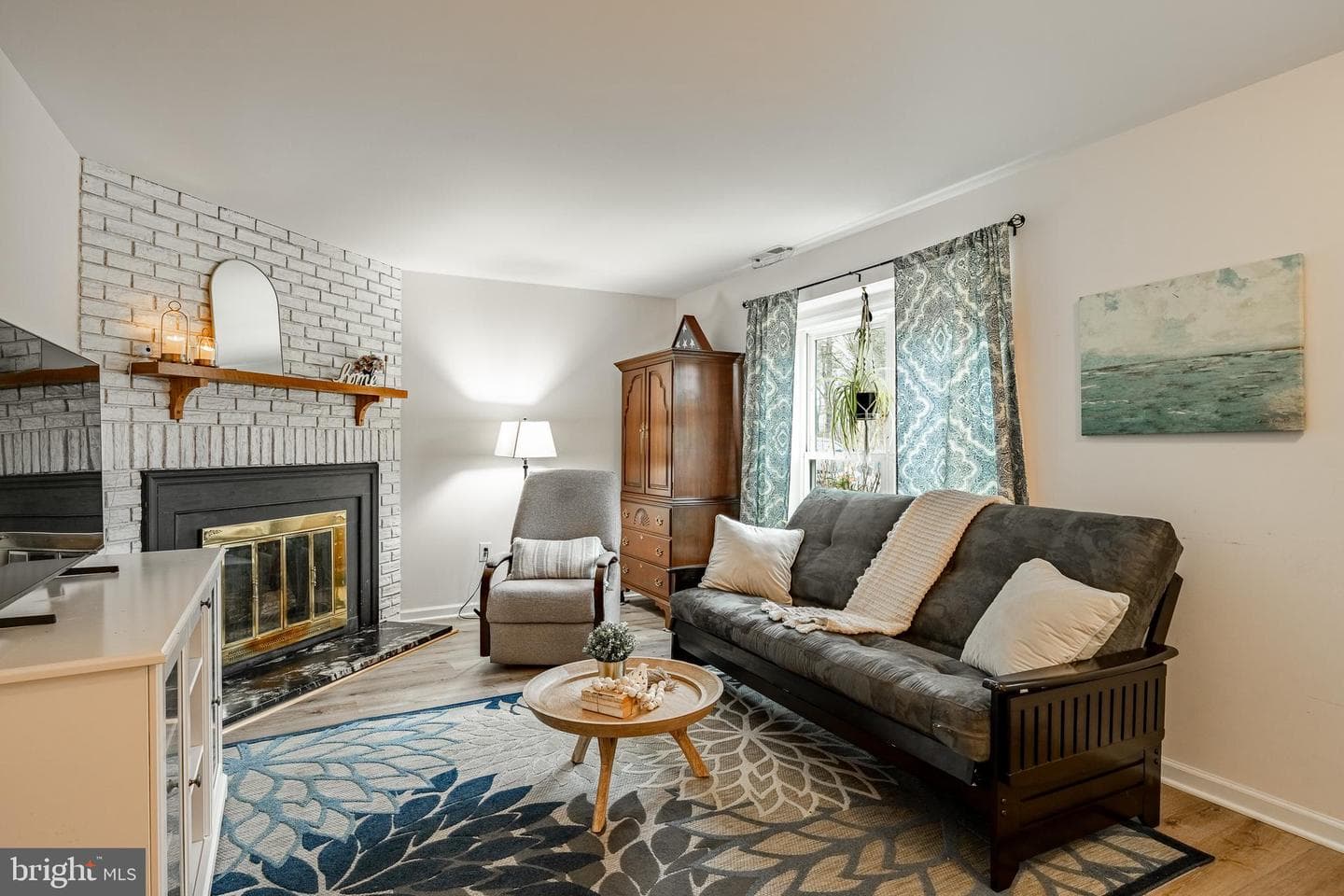 224 Yardley Court photo 3