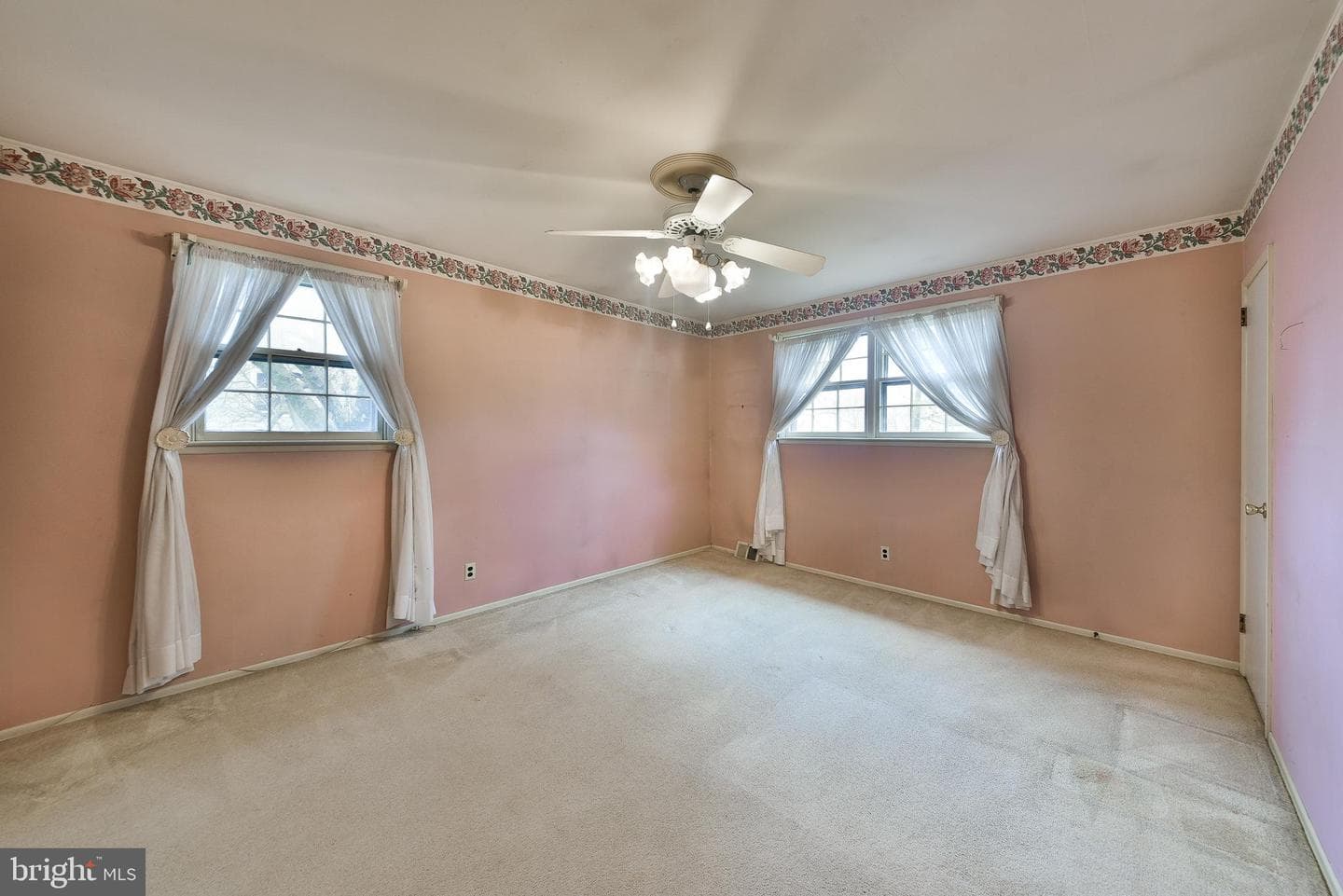 982 Mueller Road photo 18