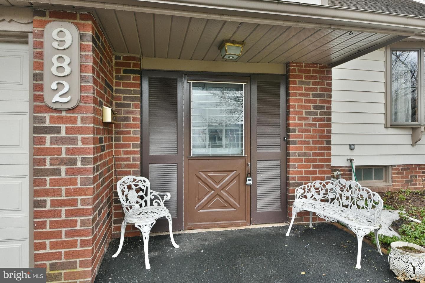 982 Mueller Road photo 3