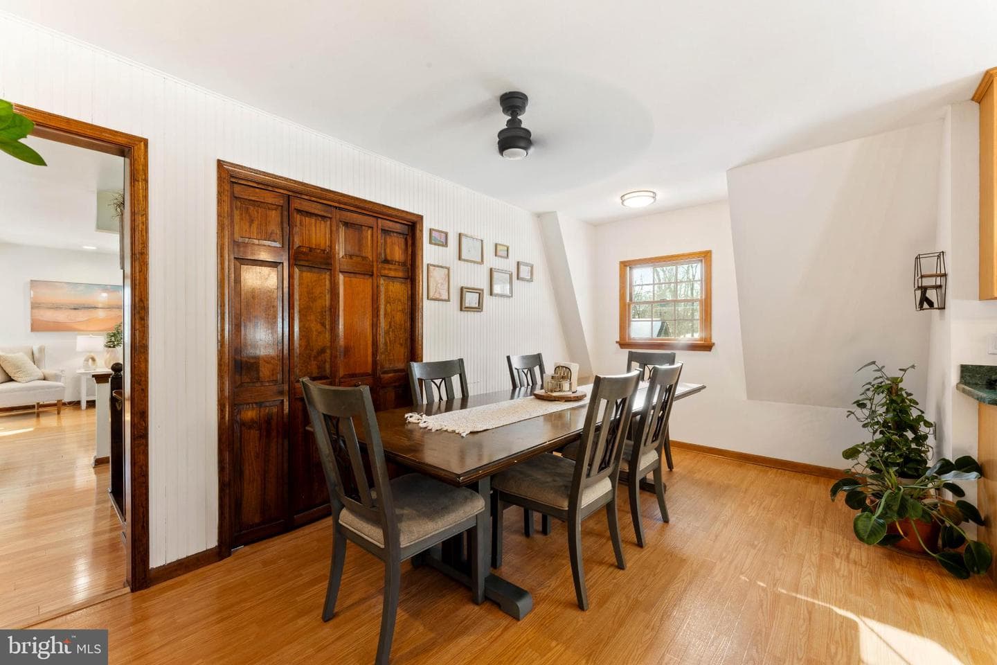 1596 River Rd photo 9