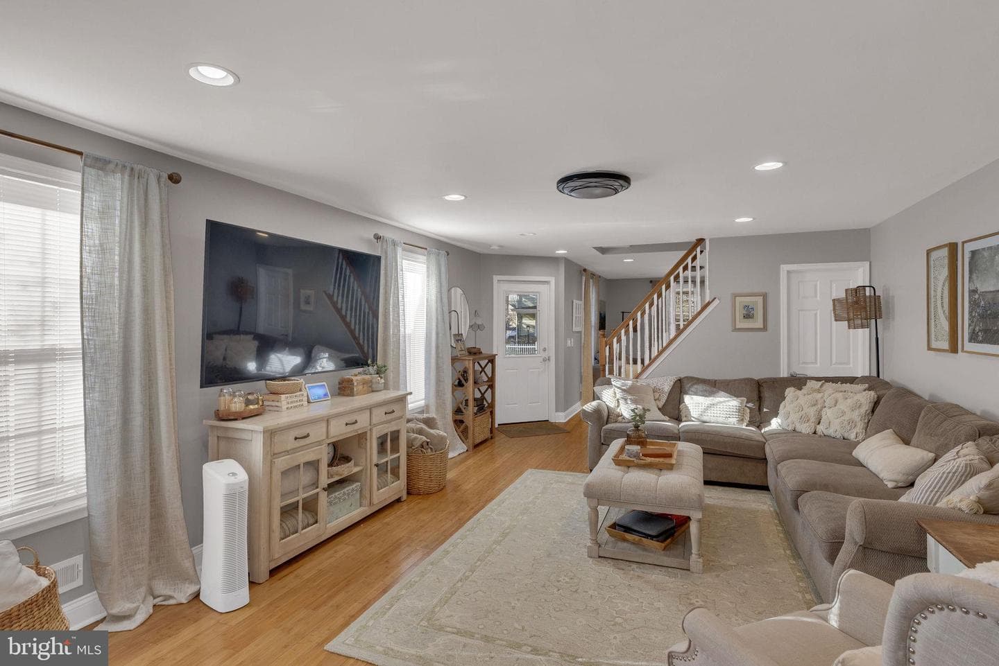 61 N Hamilton Street photo 7