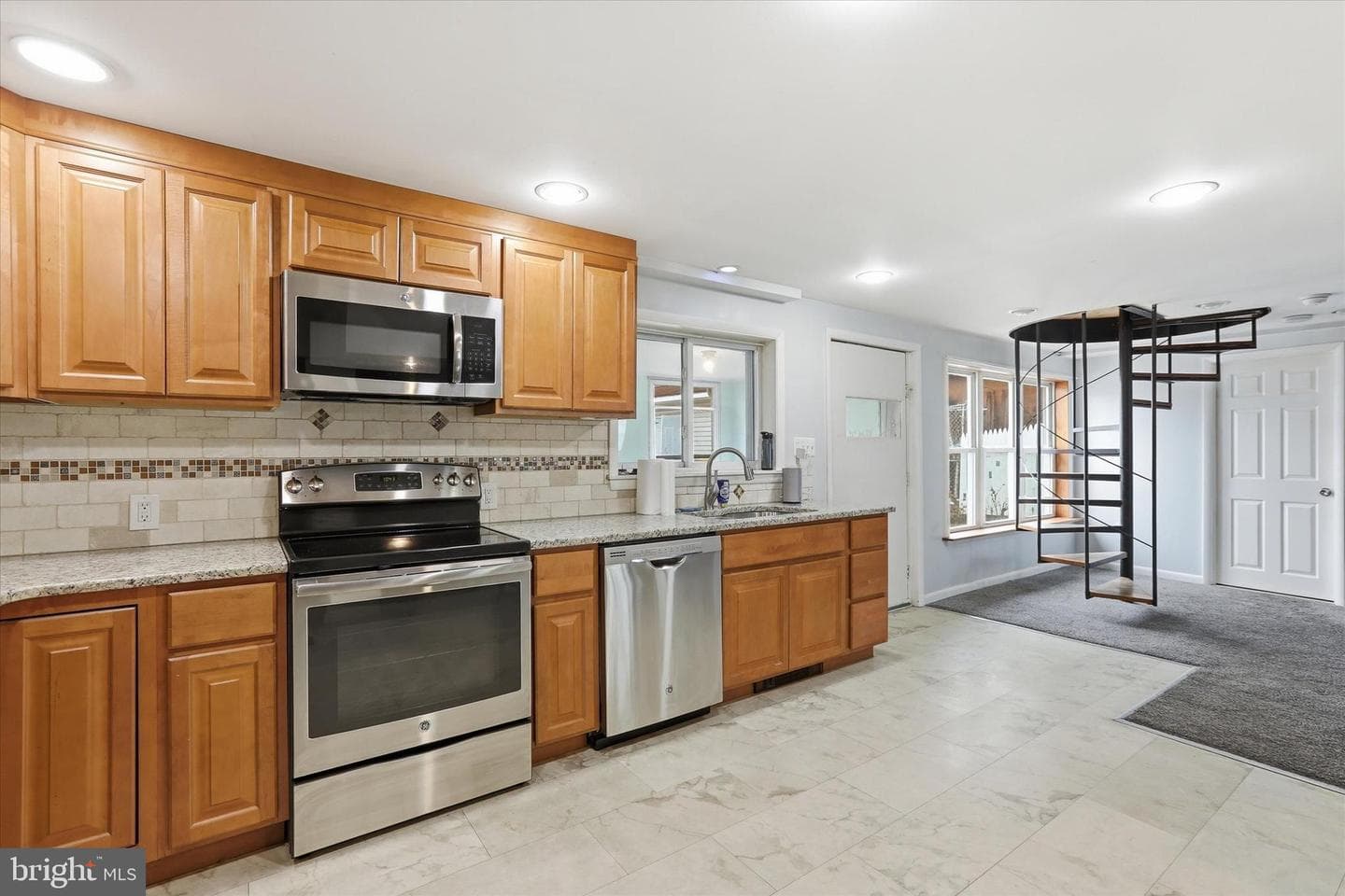 337 Main Street #rear photo 9