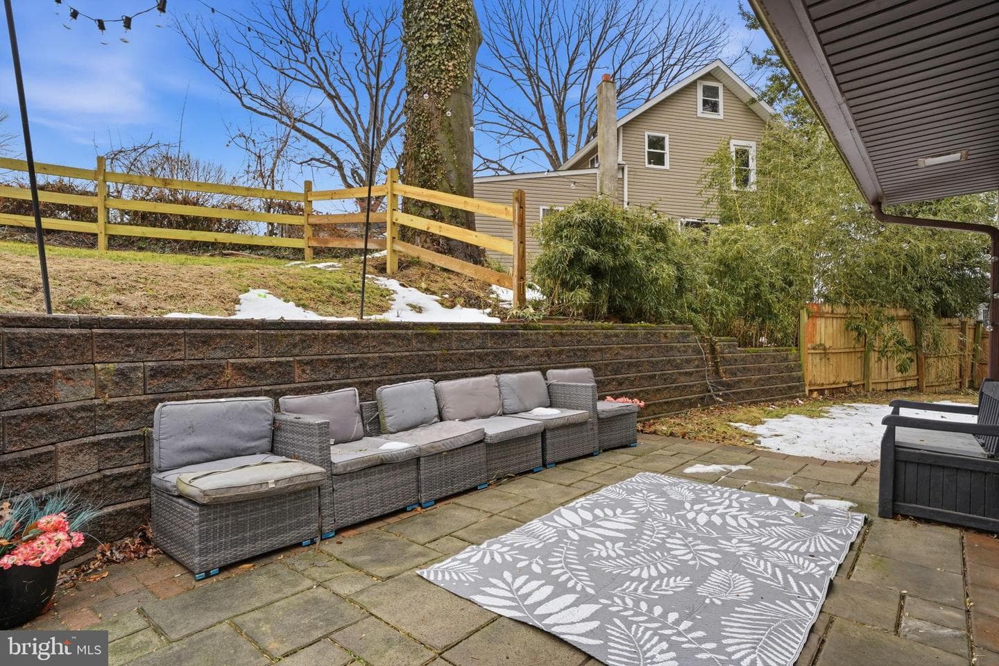 975 Woodvale Avenue photo 38