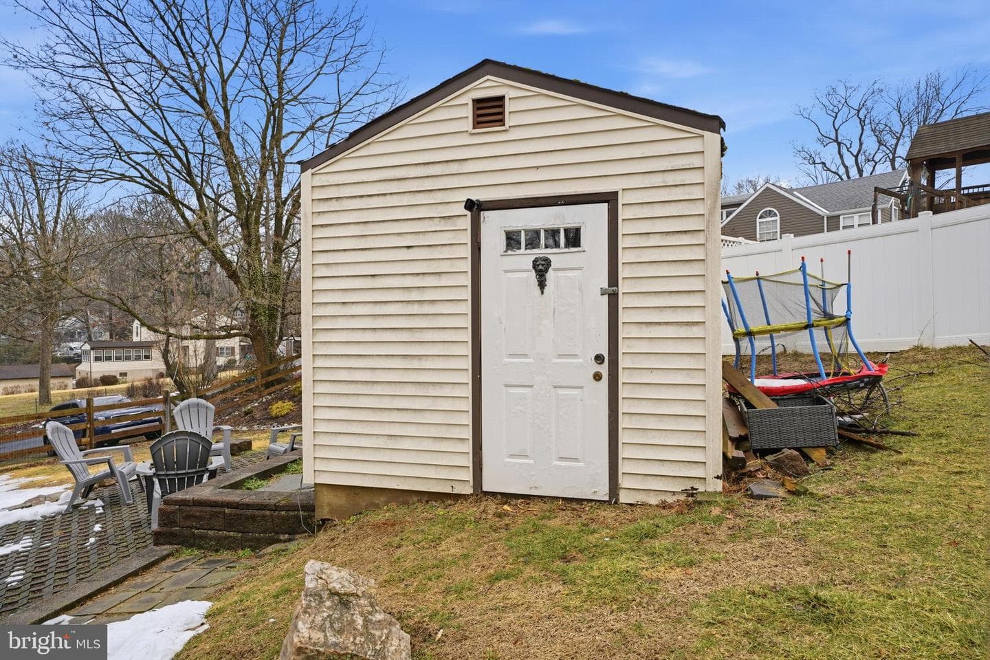 975 Woodvale Avenue photo 41