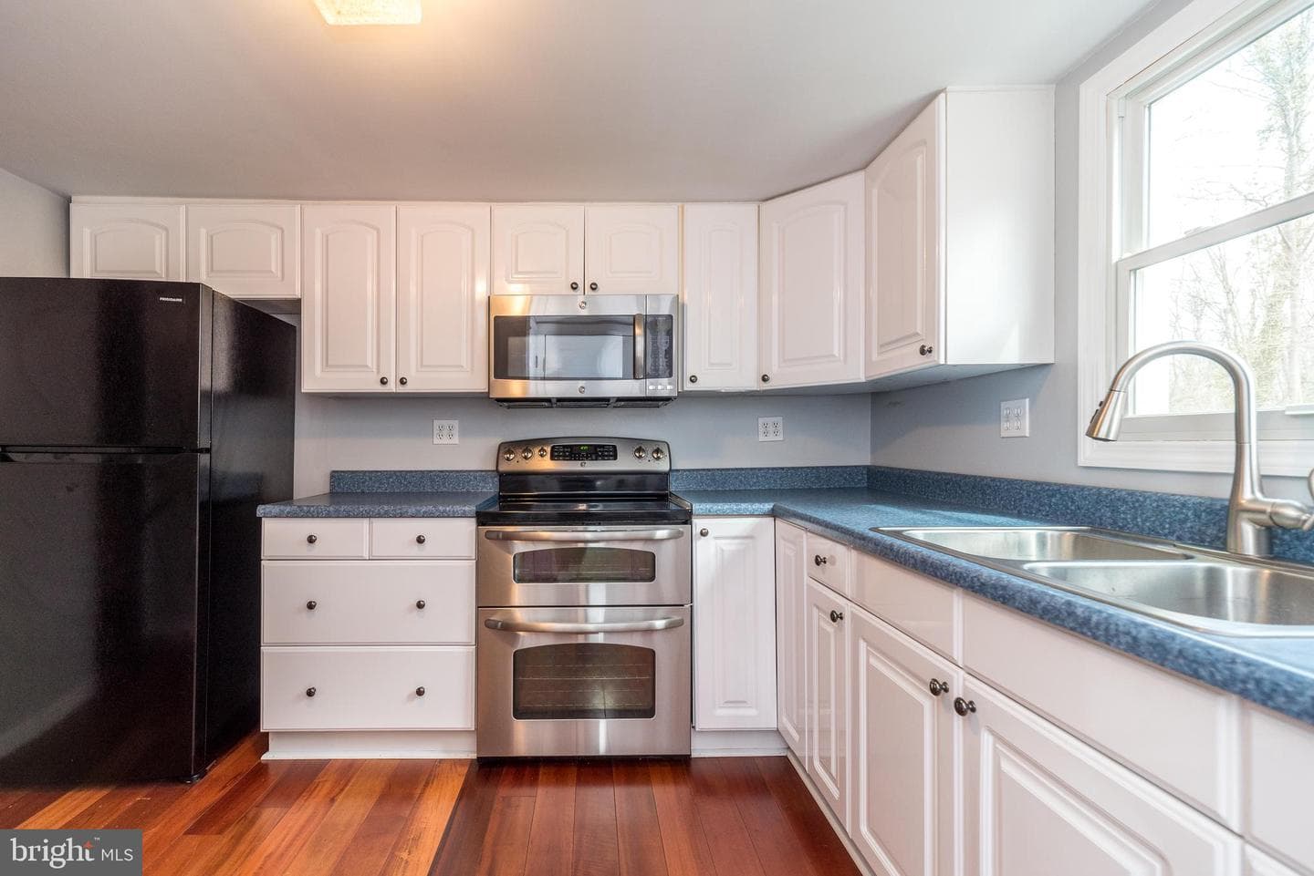 2361 Turk Road N photo 18