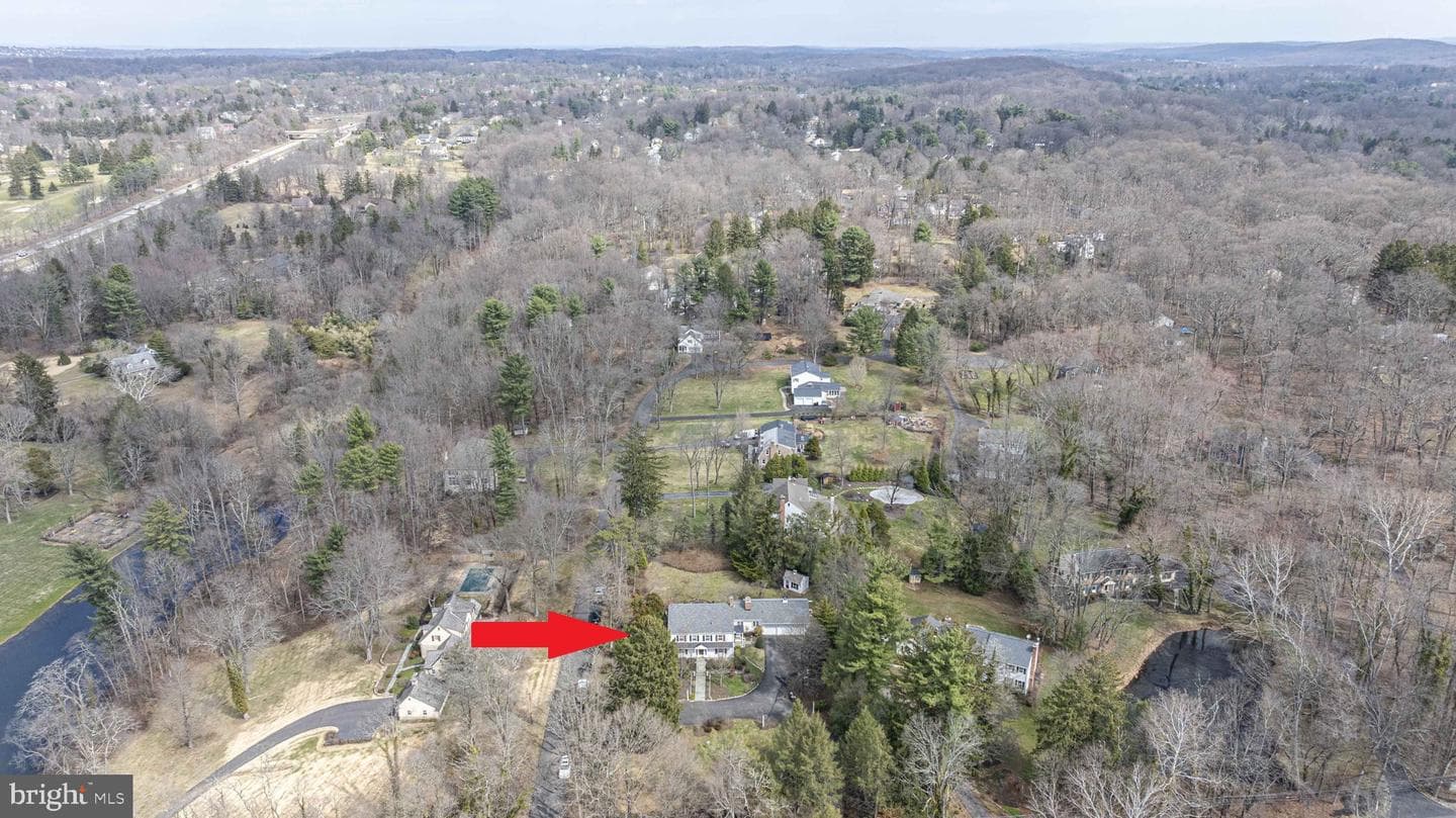 563 Pebble Hill Rd photo 77