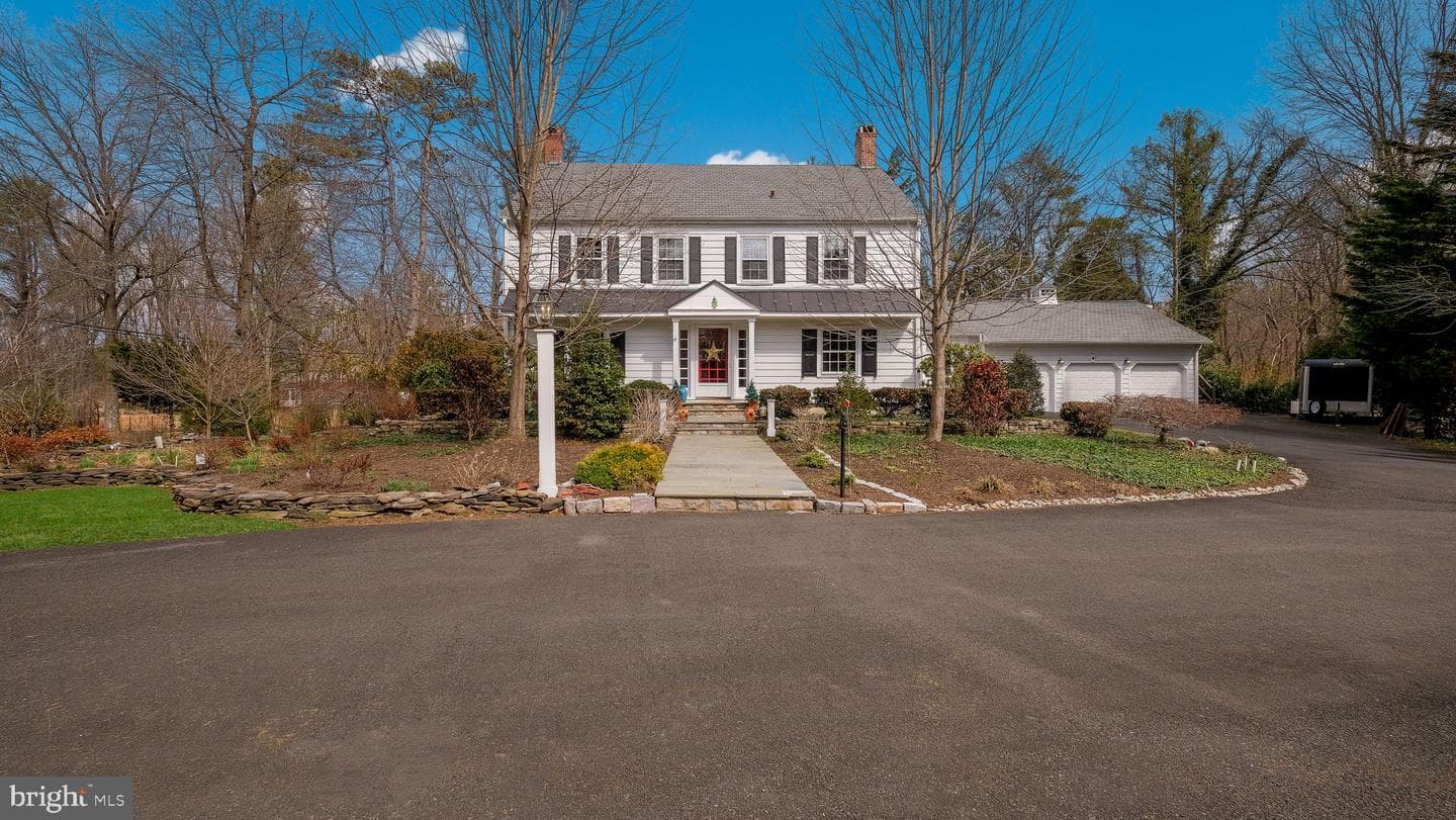 563 Pebble Hill Rd photo 8