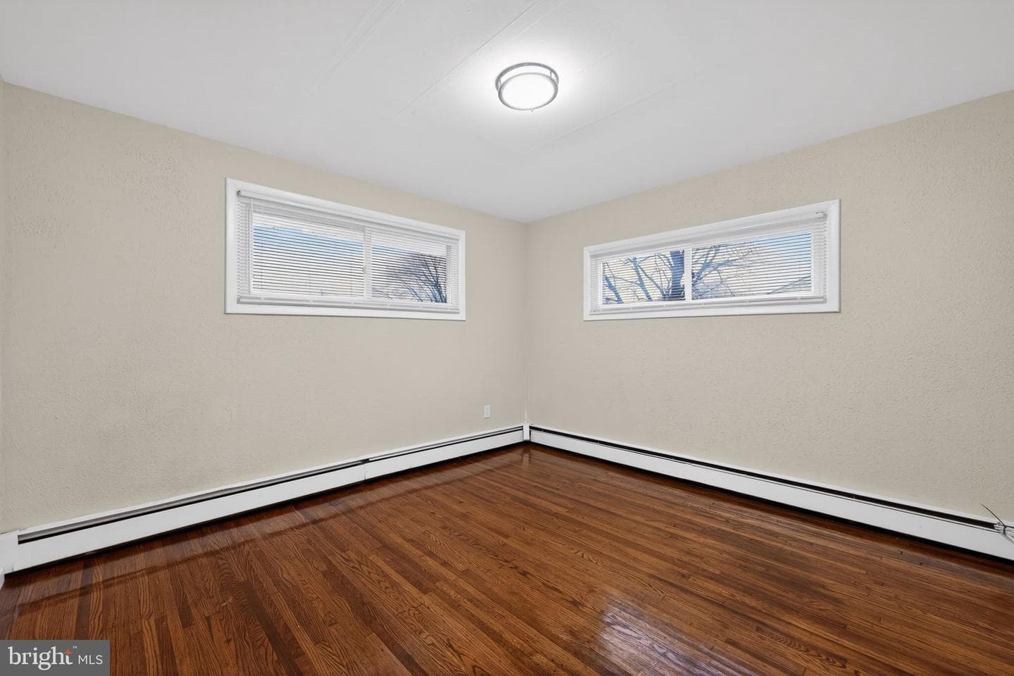 904 Arthur Avenue photo 13