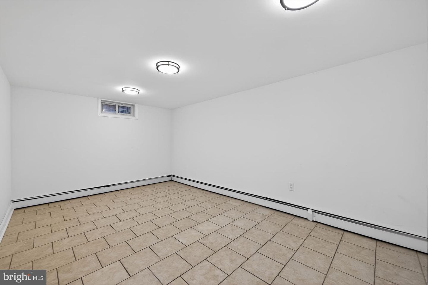 904 Arthur Avenue photo 15