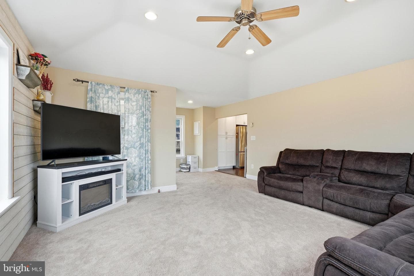 826 Bethlehem Pike photo 13