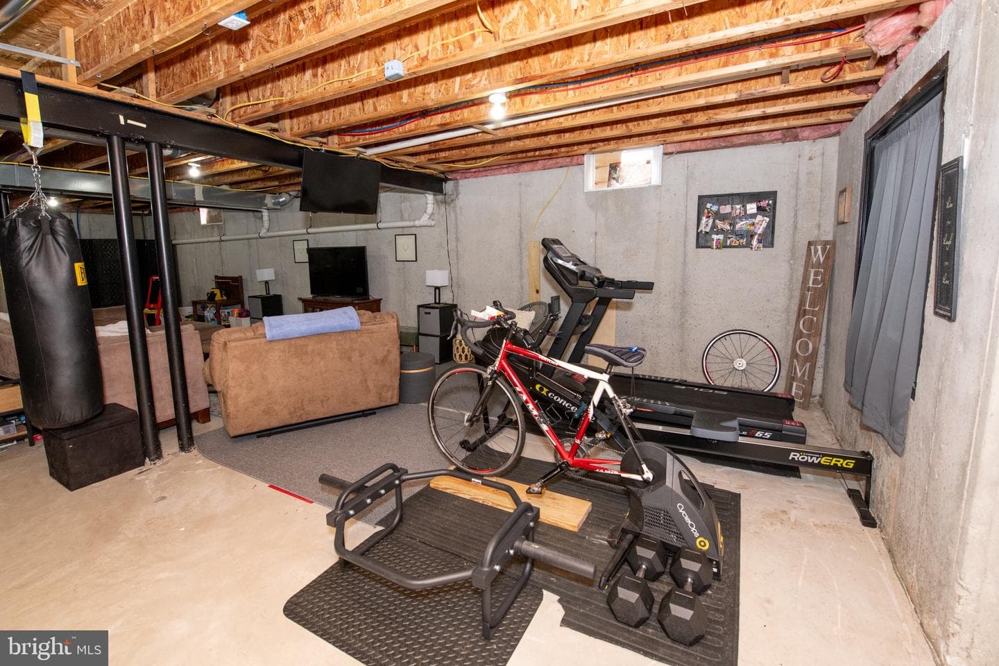 358 E Armstrong Drive photo 33