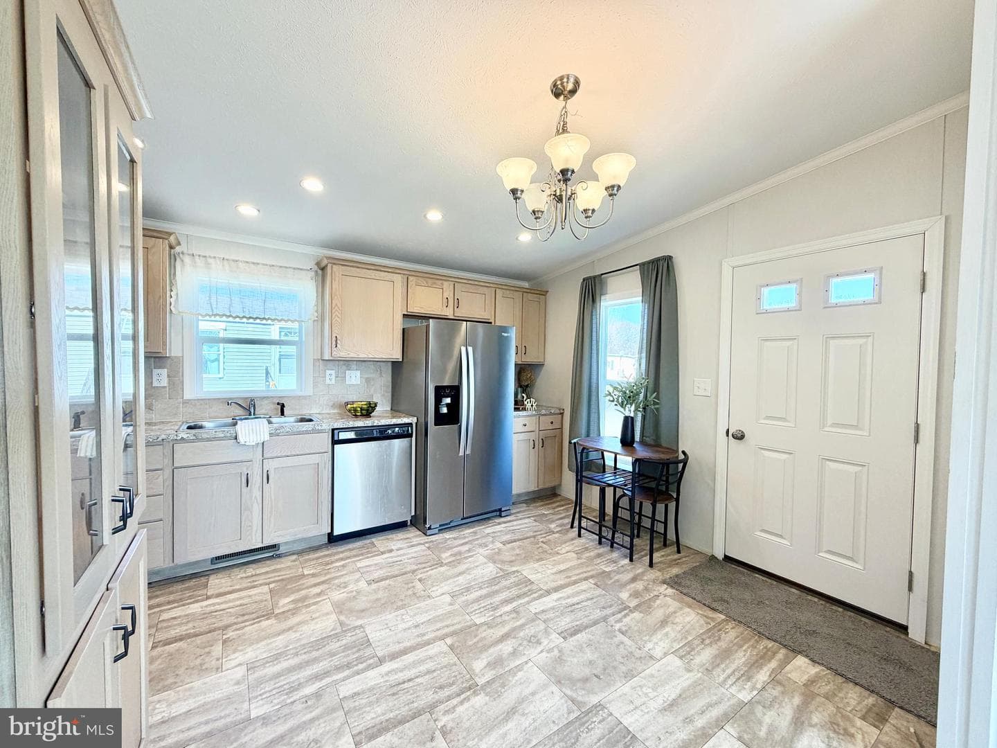 201 Johnson Drive photo 9