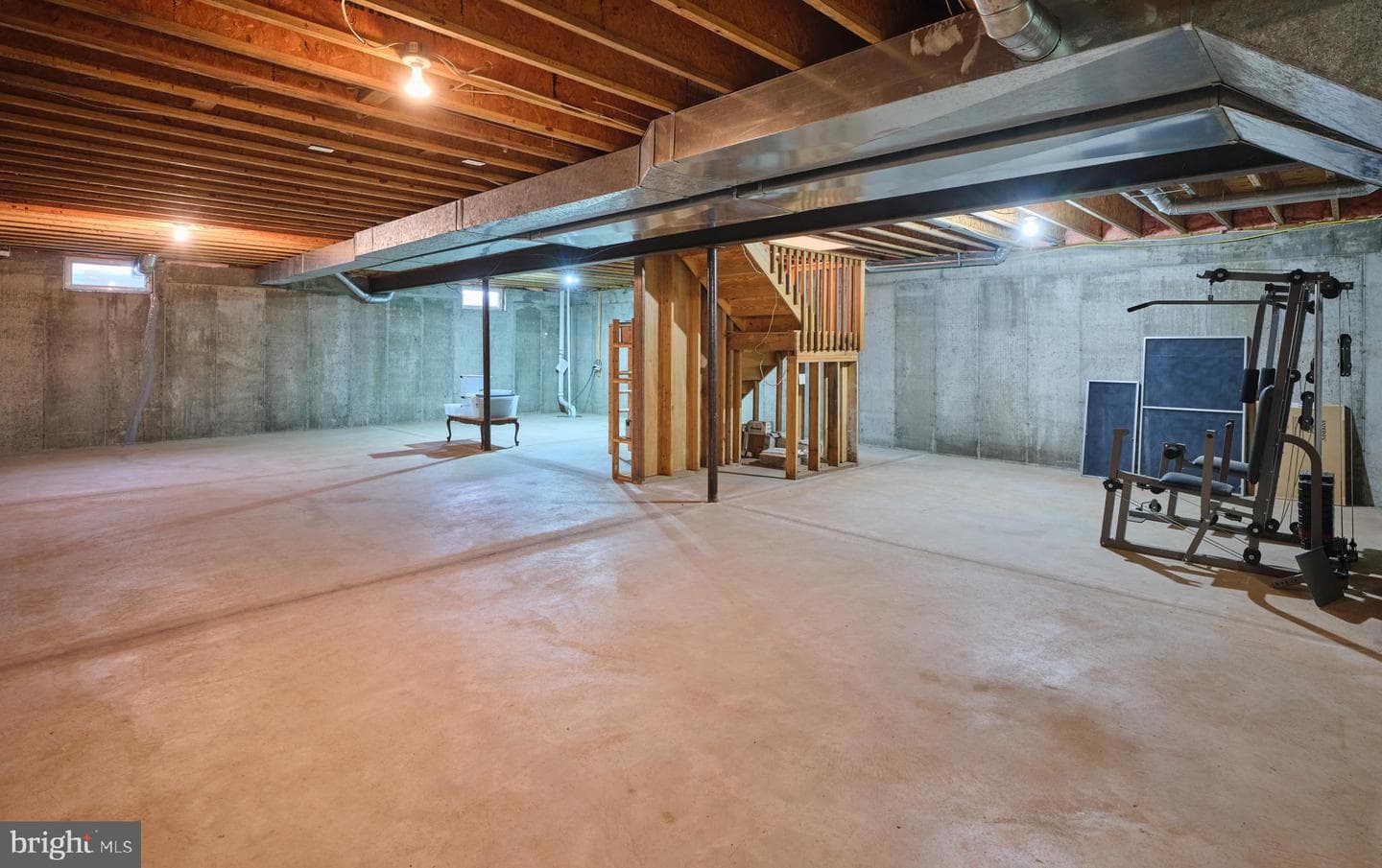 810 Callowhill Road photo 32