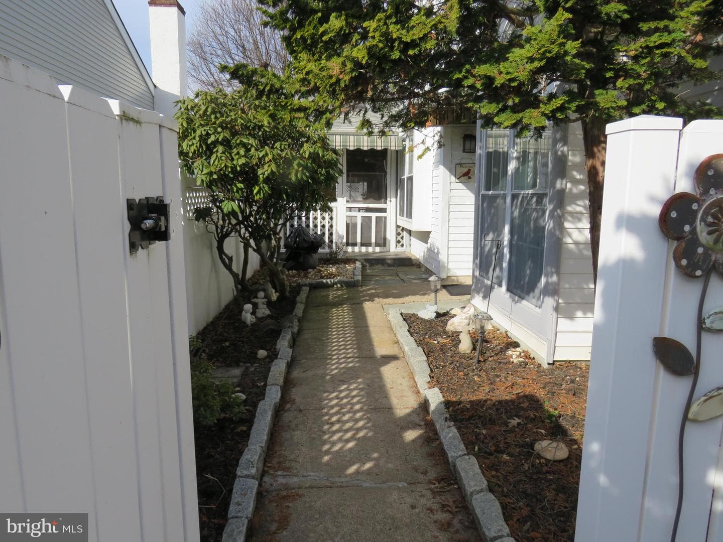 179 Raintree Court photo 50