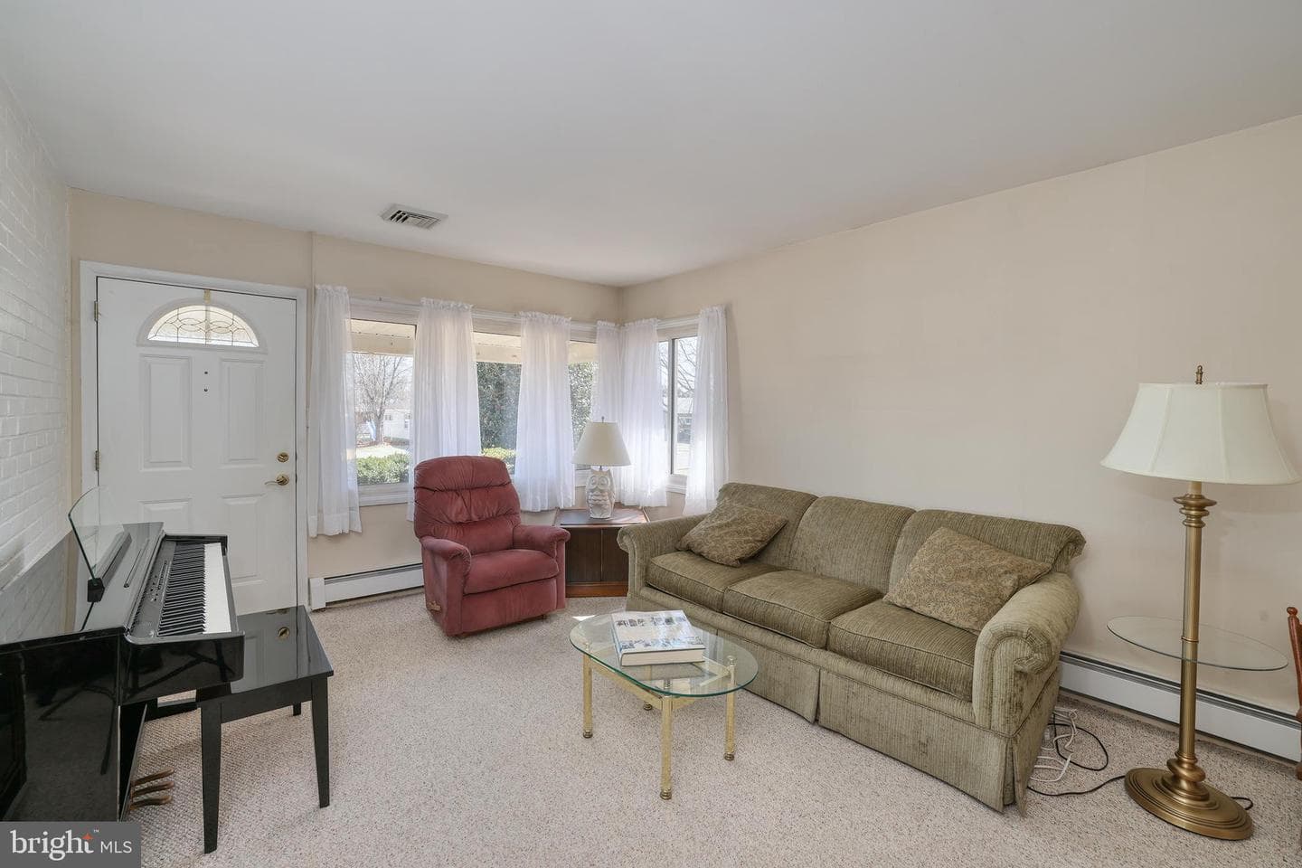 19 Dewberry Lane photo 9