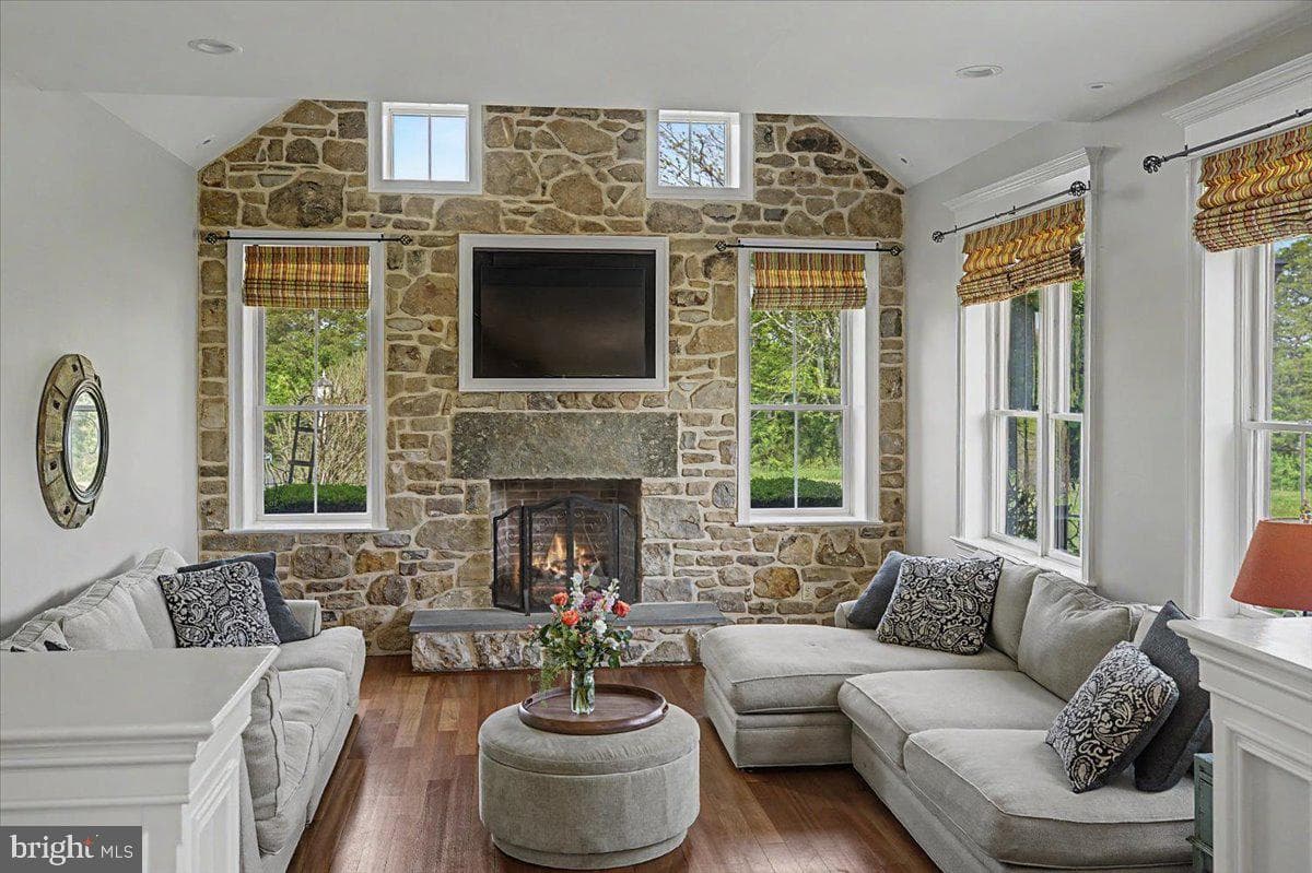 26 Wormansville Road photo 15