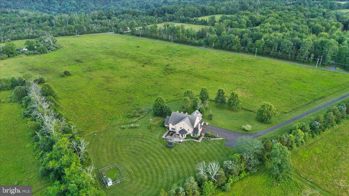 26 Wormansville Road photo 60