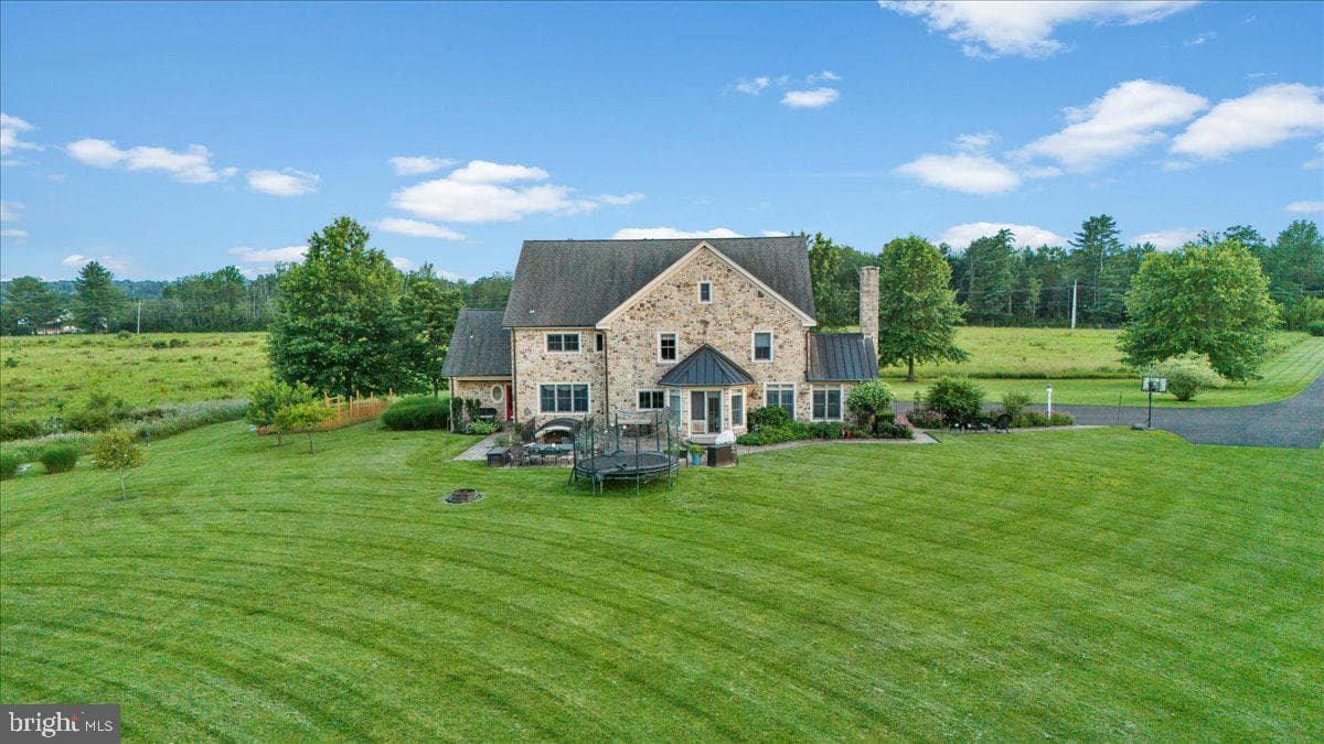 26 Wormansville Road photo 62