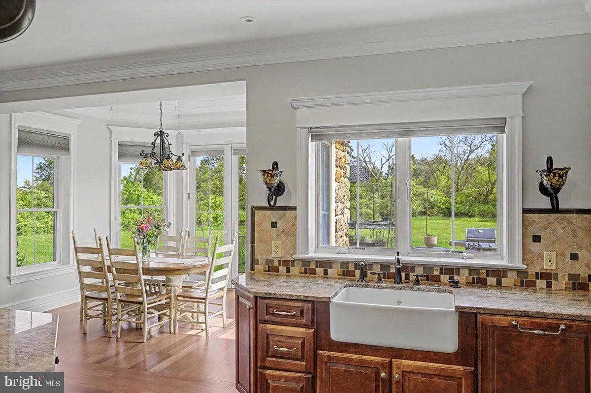 26 Wormansville Road photo 8