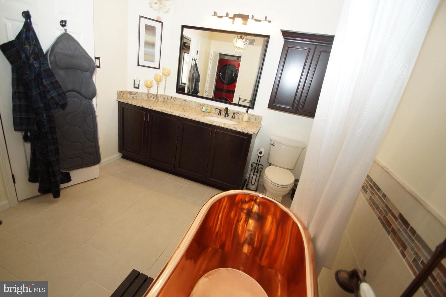 2145 Bromley Comn photo 29