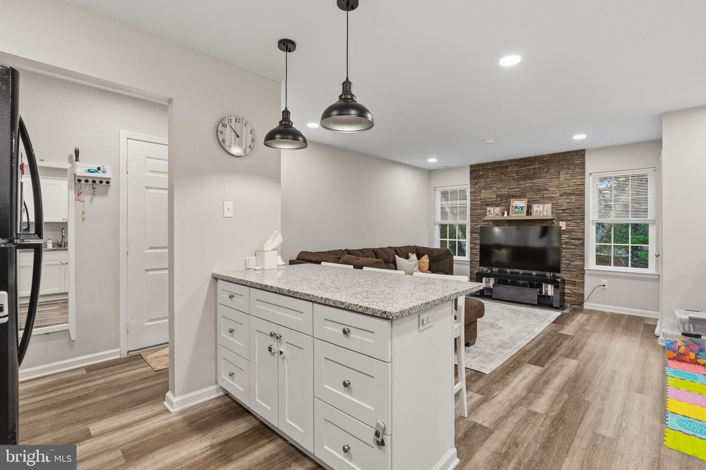 108 Diamond Drive photo 10