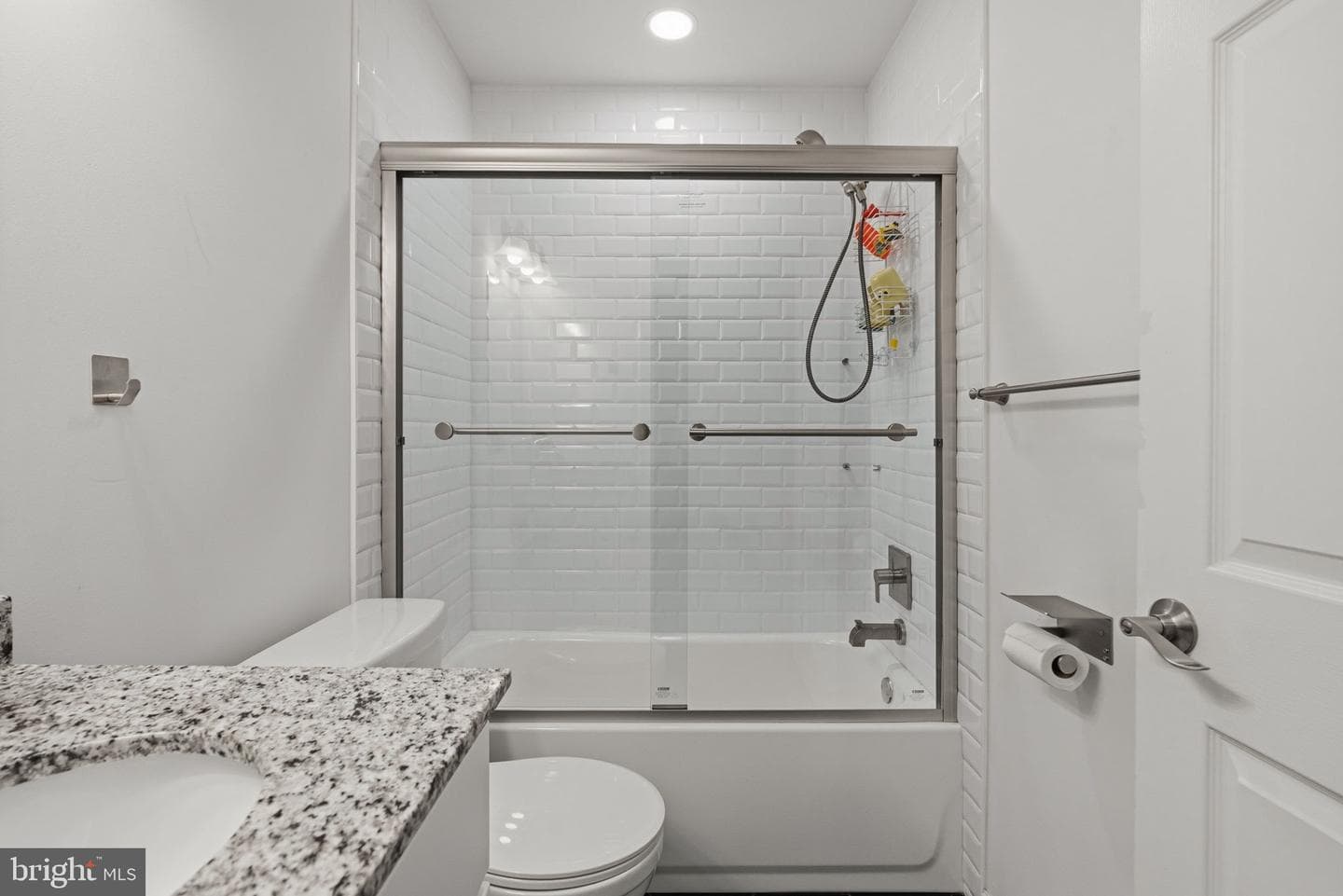 108 Diamond Drive photo 29