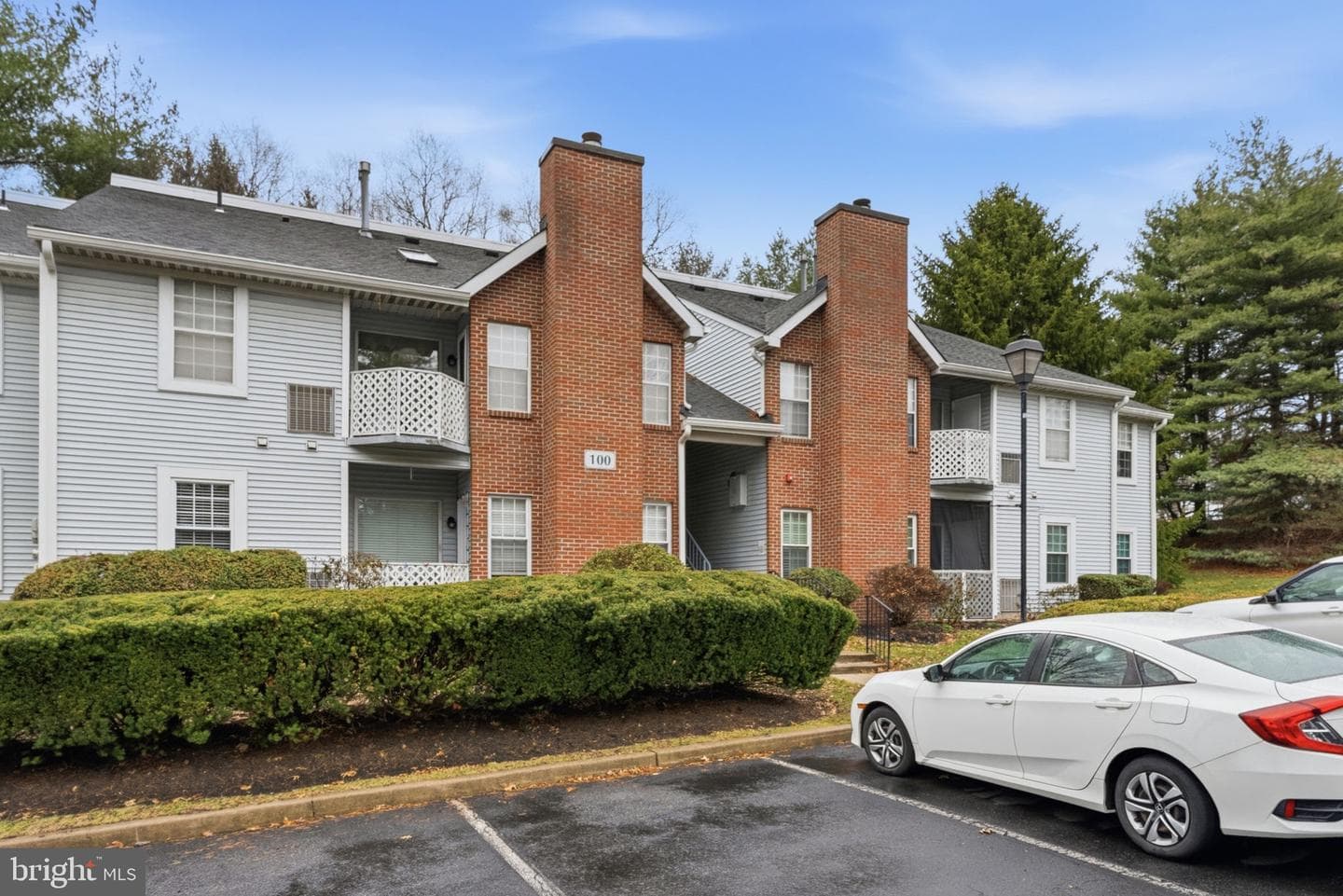 108 Diamond Drive photo 3