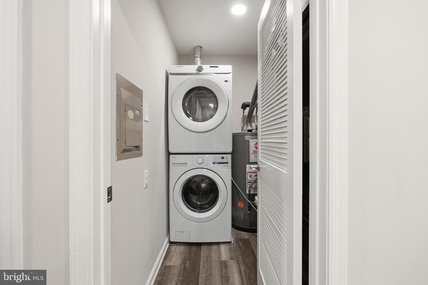 108 Diamond Drive photo 30