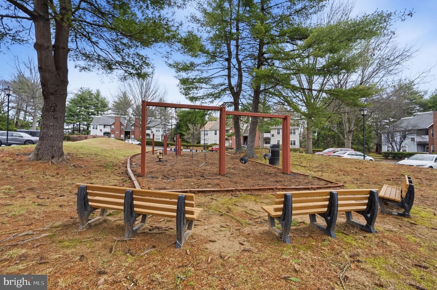 108 Diamond Drive photo 37