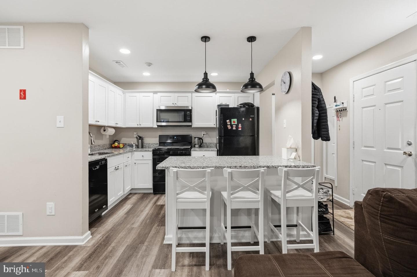 108 Diamond Drive photo 8
