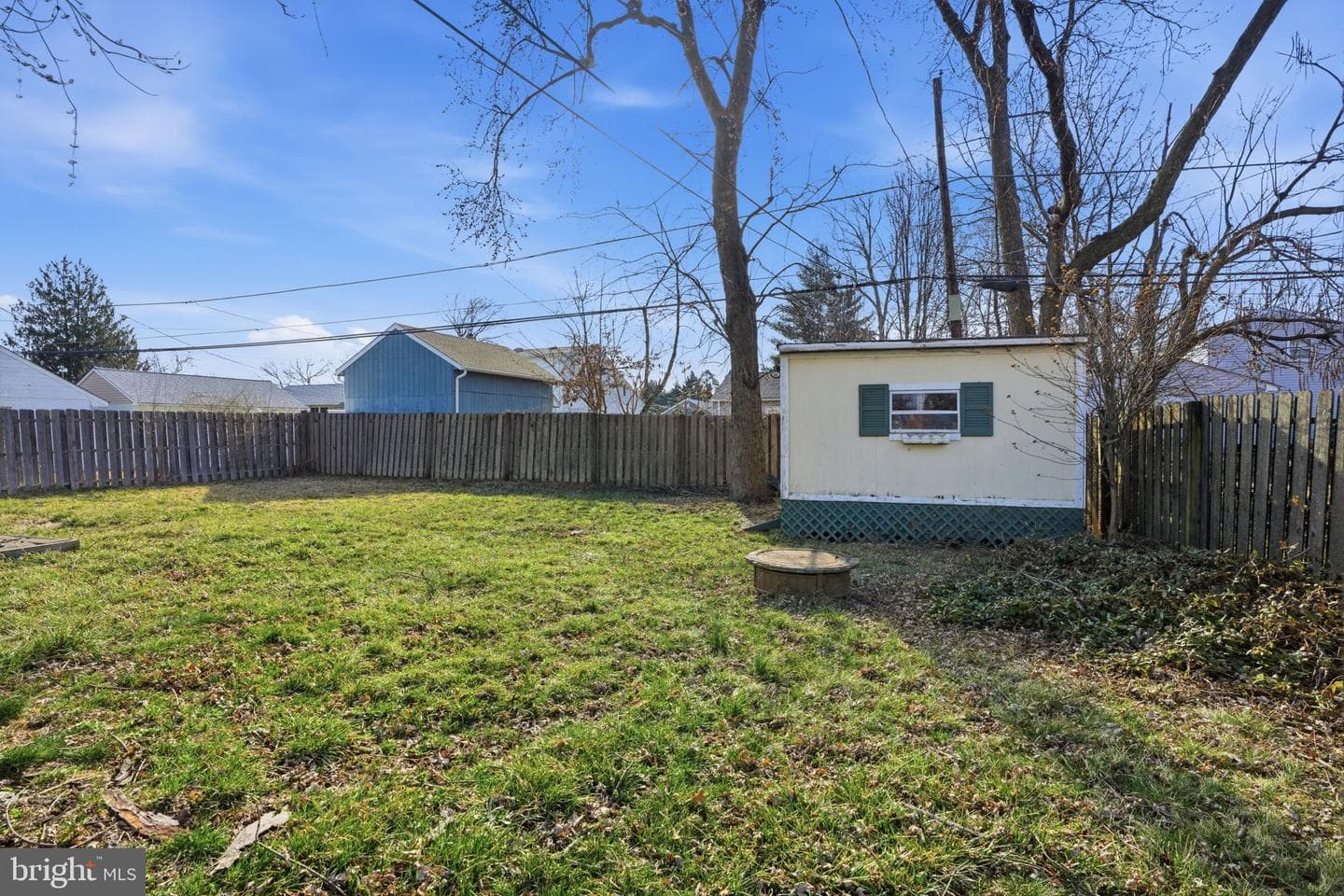625 Hillcrest Avenue photo 23