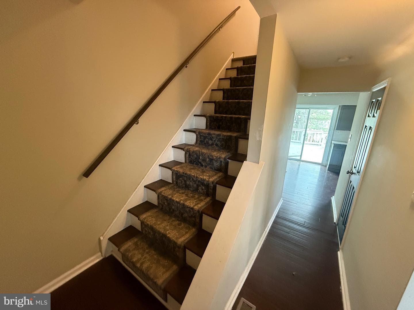 450 Dorchester Lane photo 9