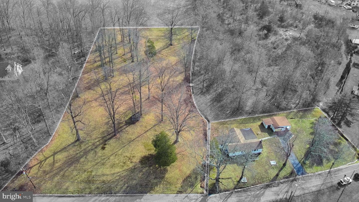 1895 Quarry Rd photo 24
