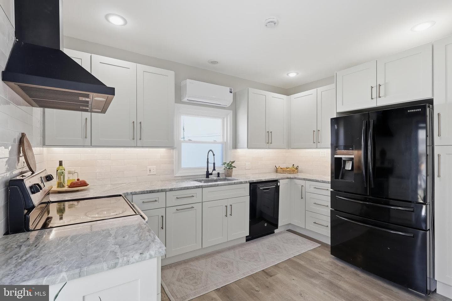 95 Park Avenue photo 19