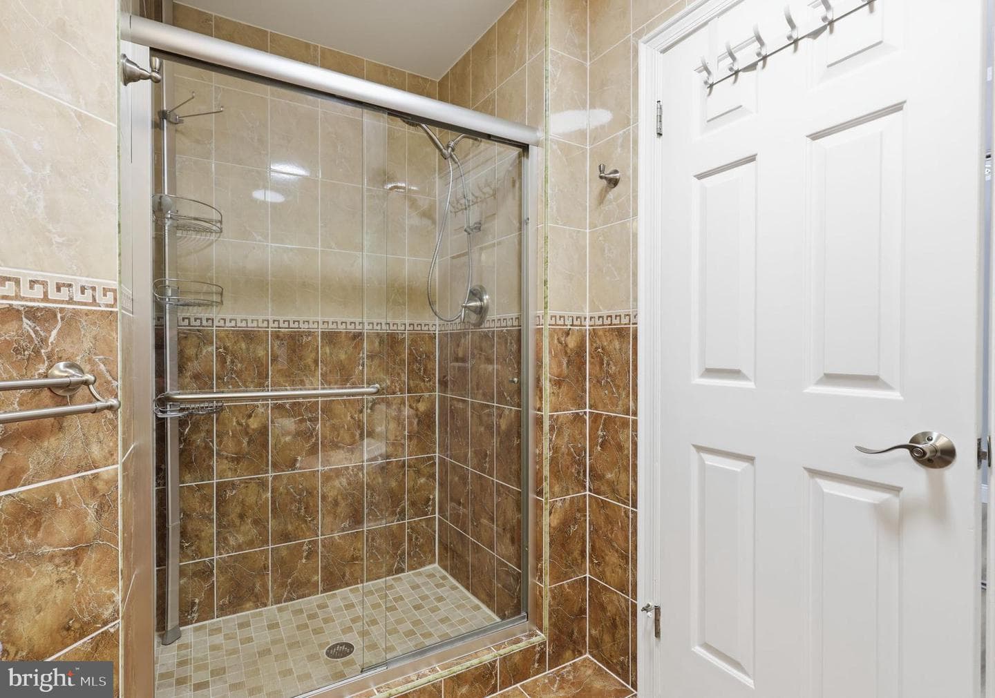 2125 Weybridge Commons photo 30
