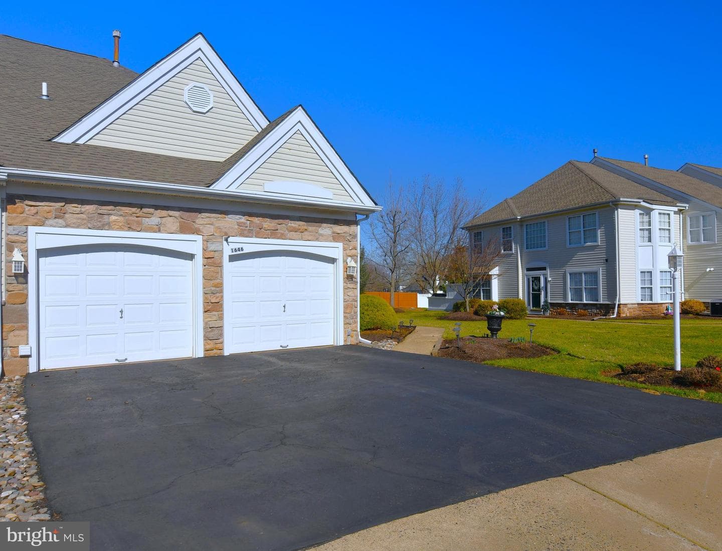 1646 Rockcress Drive photo 2