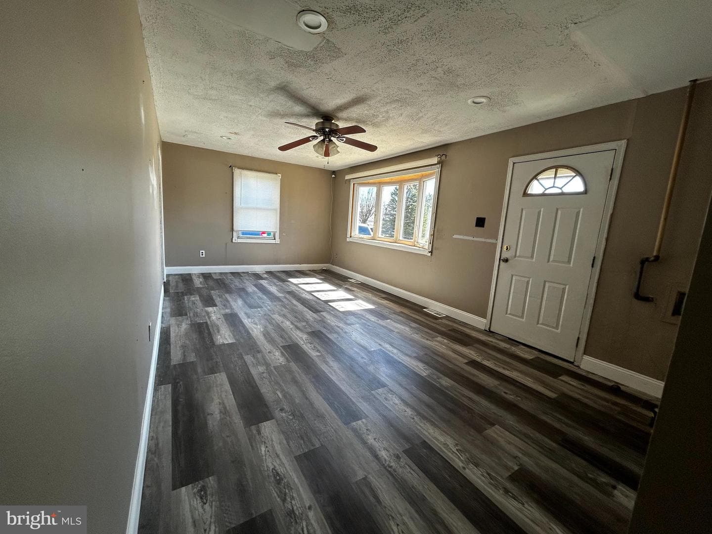 901 Spencer Drive photo 3