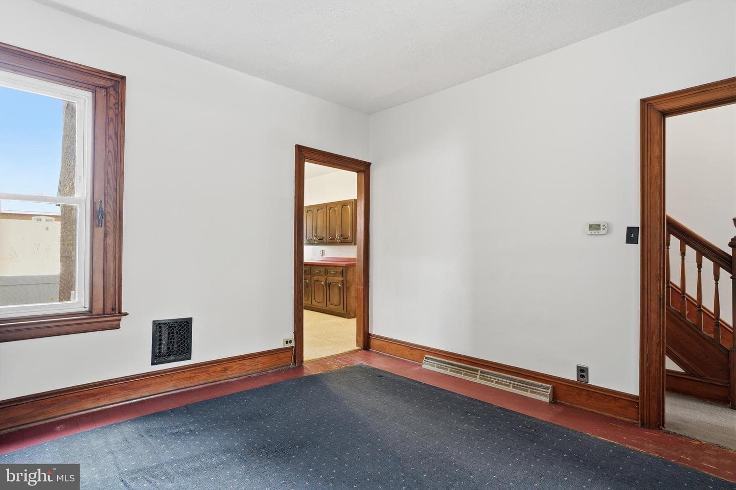 629 Juniper Street photo 11