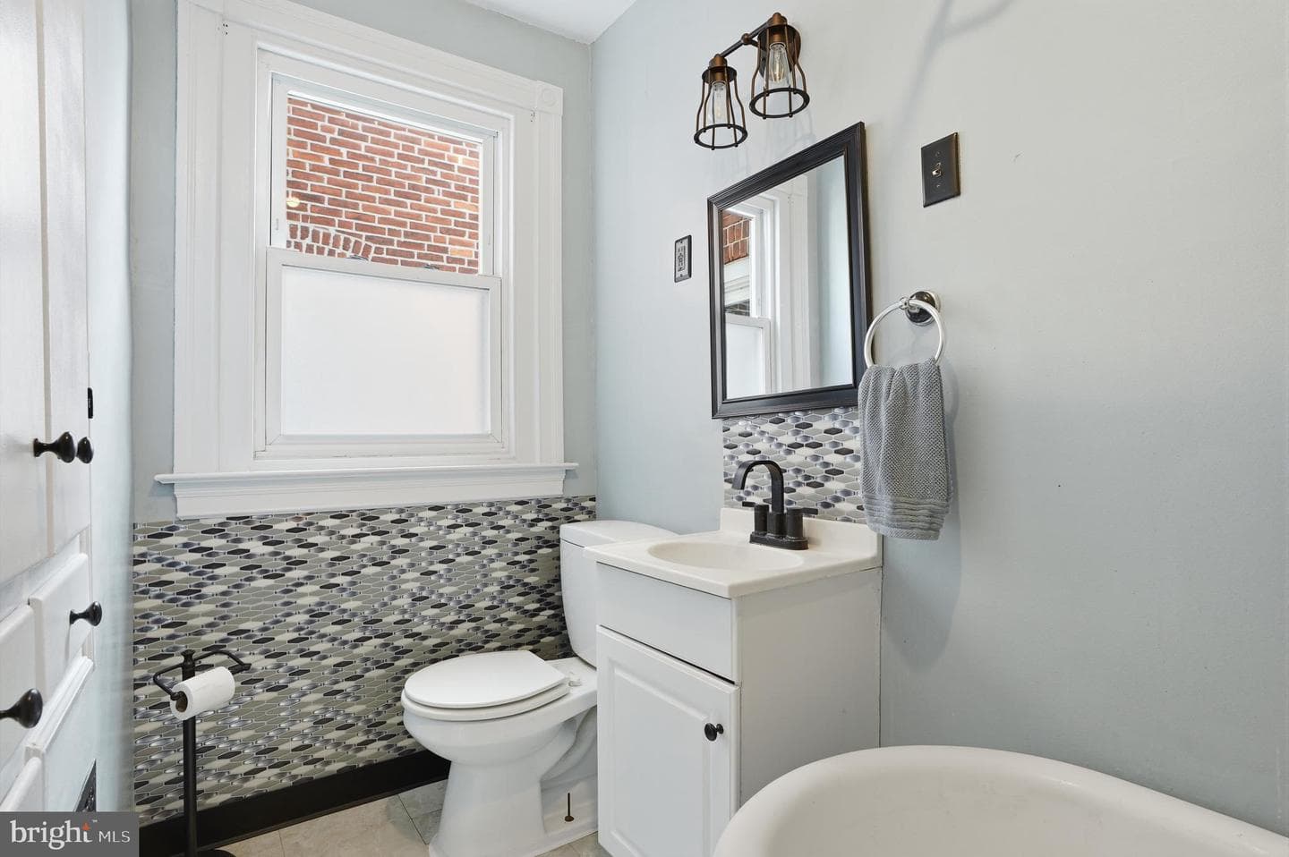 629 Juniper Street photo 23