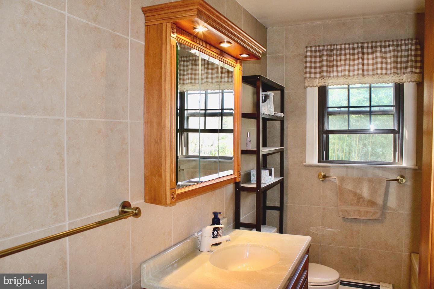 174 Hershel Street photo 24