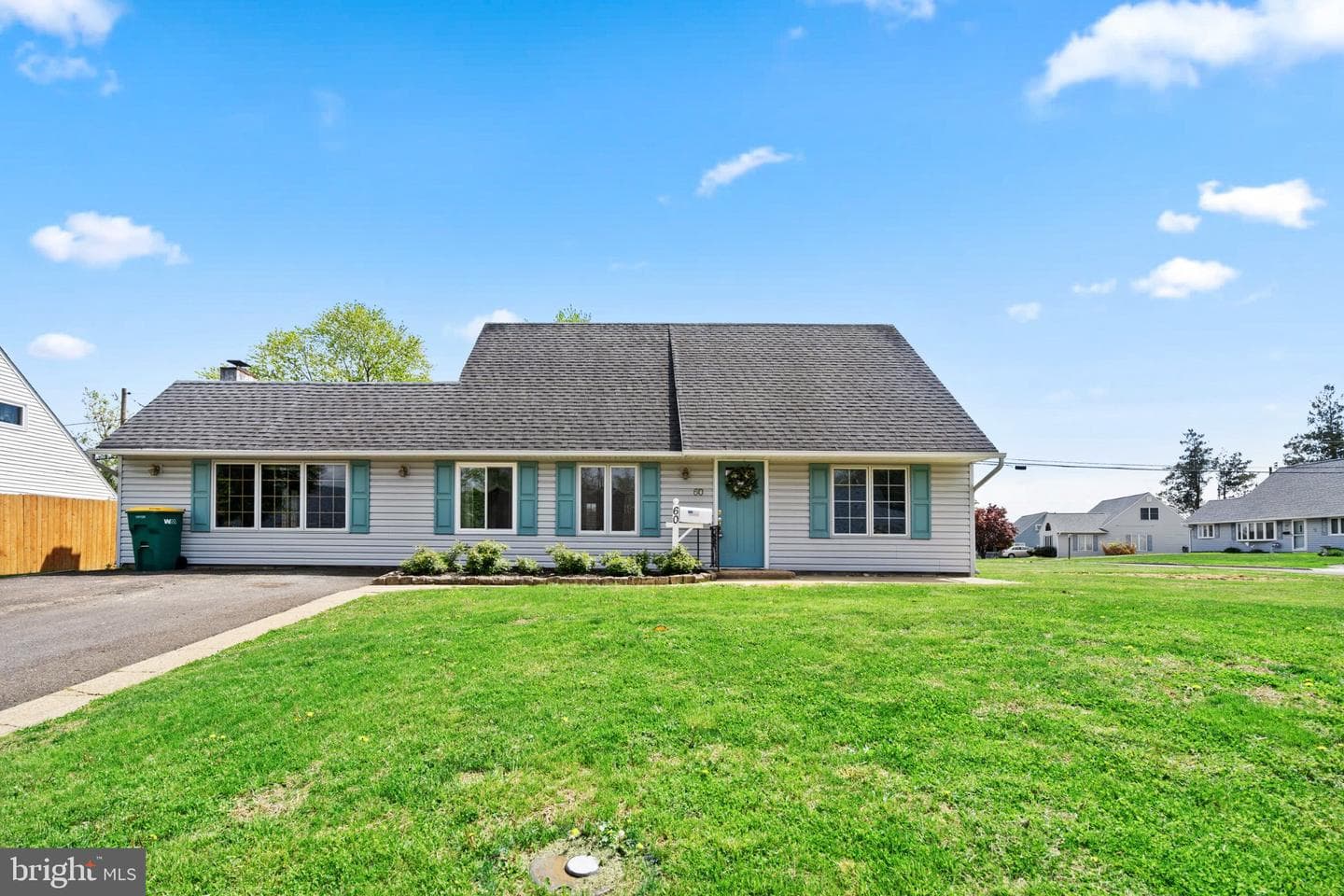 60 Upland Road photo 3