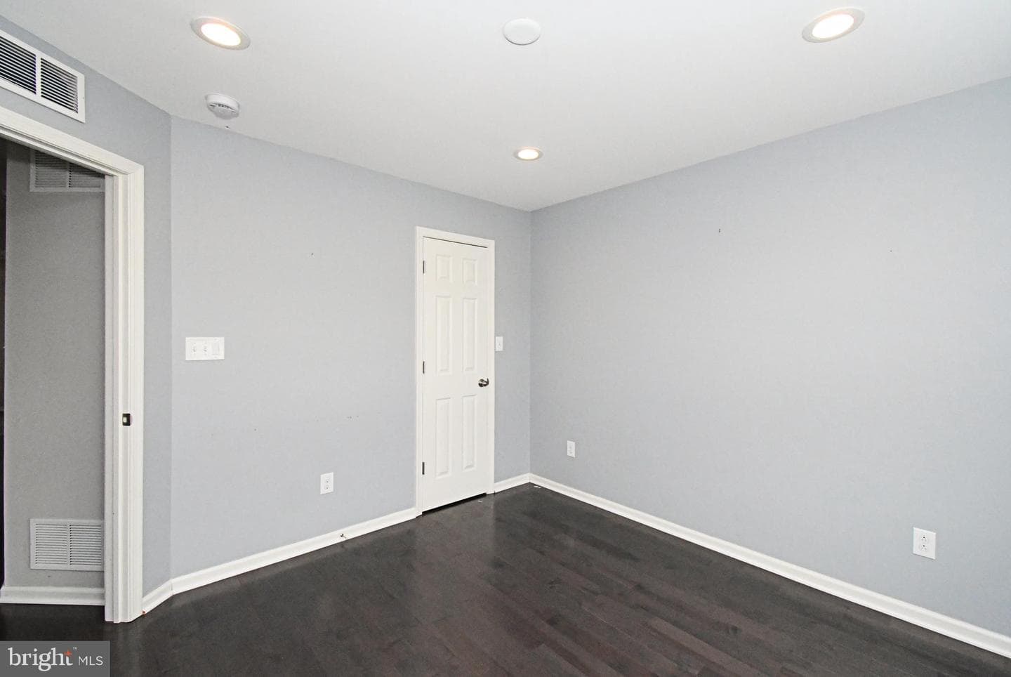 1680 Hickory Lane photo 38