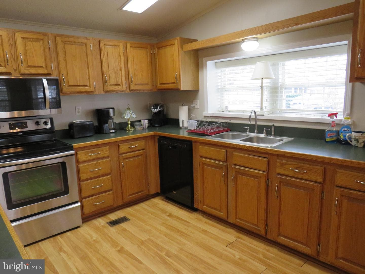 143 Raven Court photo 10