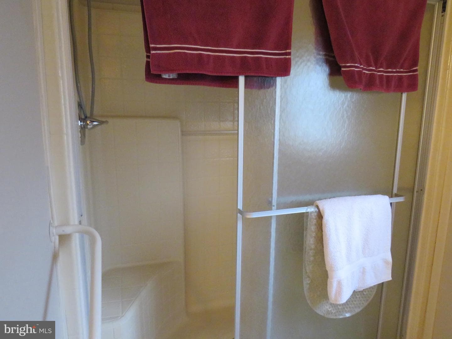 143 Raven Court photo 35