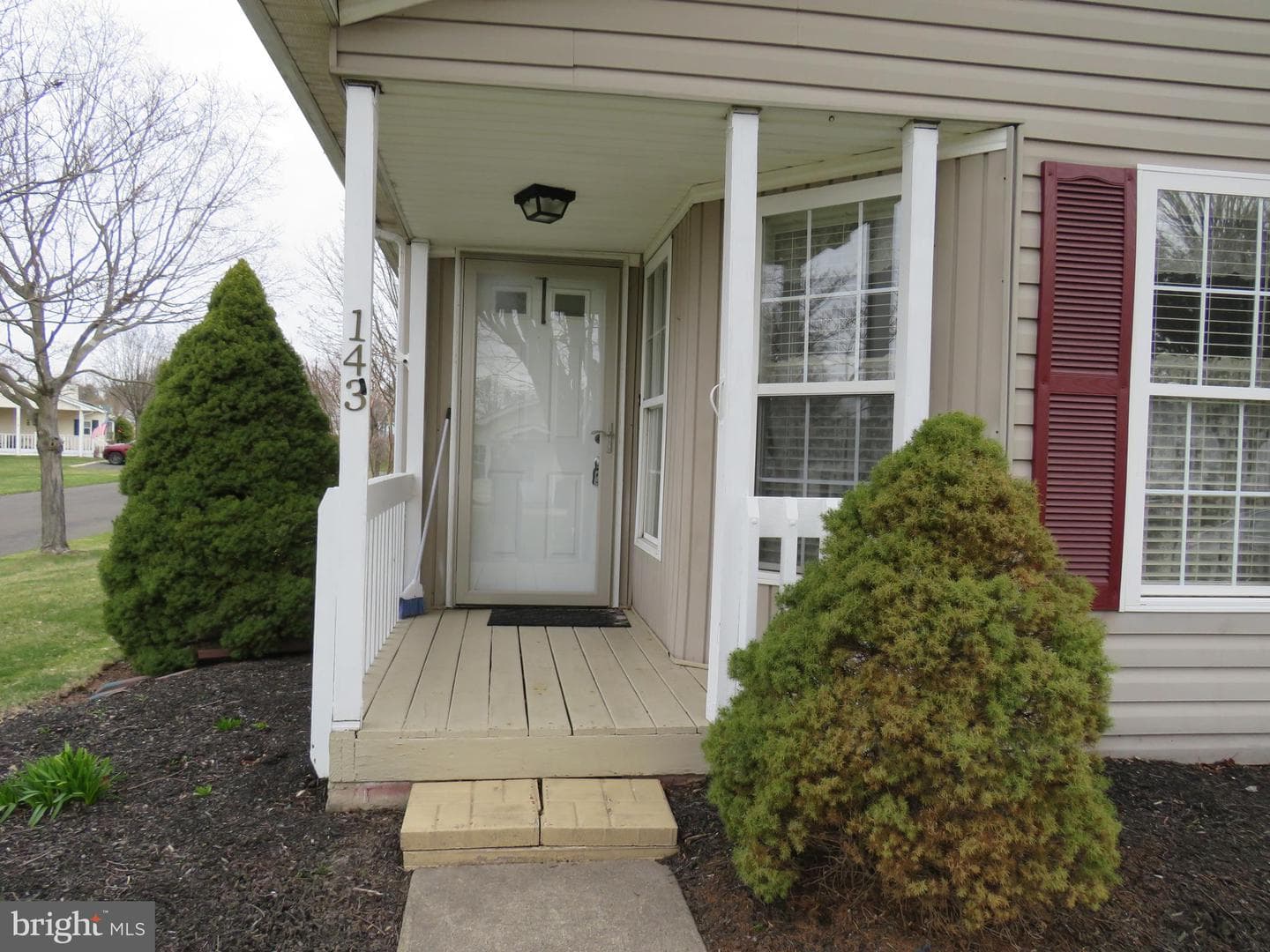 143 Raven Court photo 5