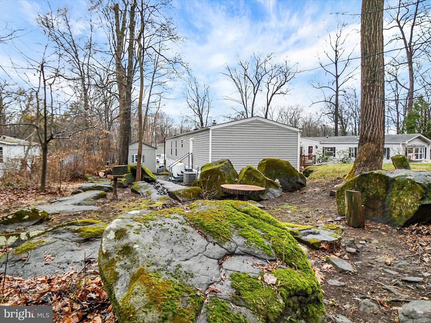 740 Lonely Cottage Road photo 25