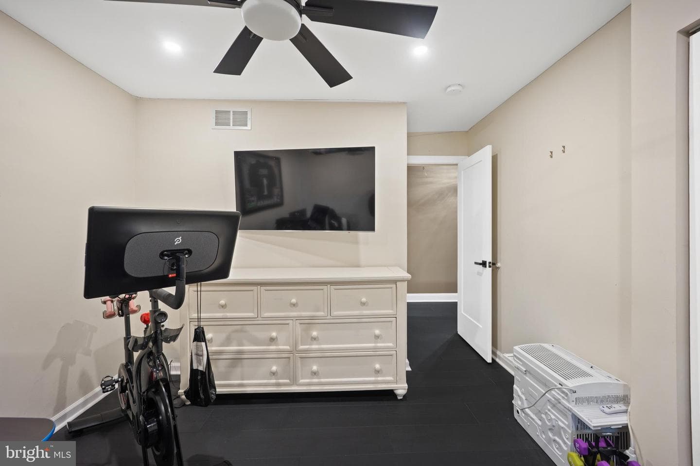 3257 Ethan Allen Court photo 28