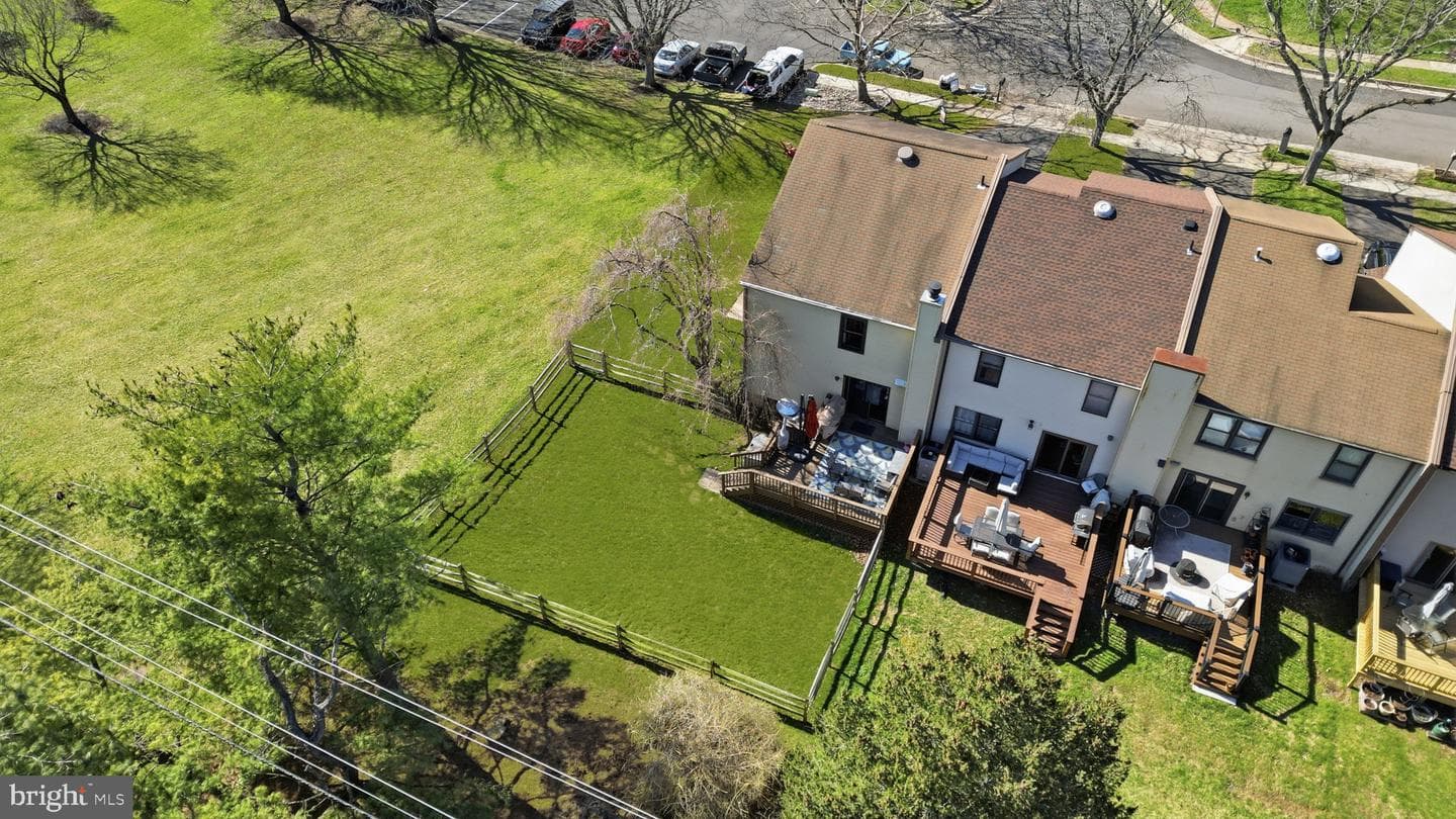 127 Parkview Way photo 45